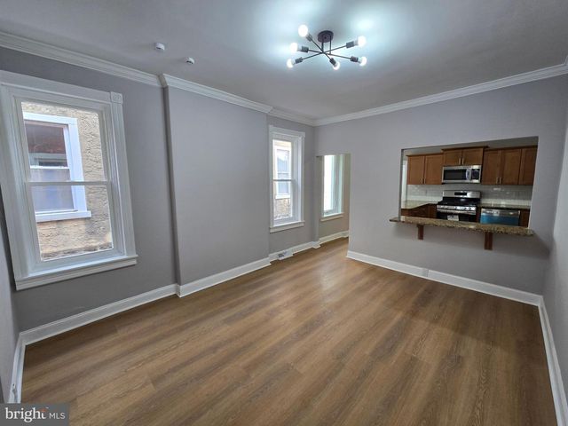 455 ROXBOROUGH AVE, Philadelphia, PA 19128