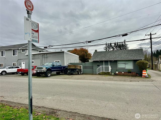 3012 15th Street, Everett, WA 98201
