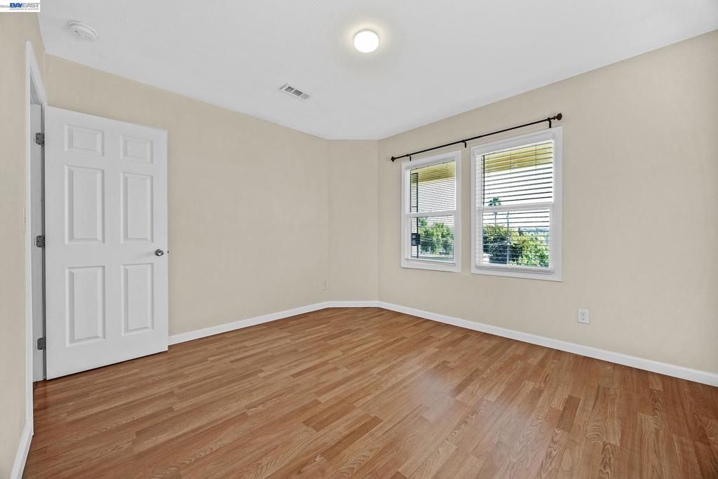 Image 33 of property listing at 1511 Marin St, Vallejo, CA 94590