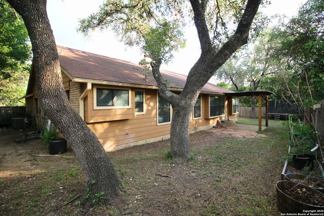 9347 Laurel Grove, San Antonio, TX 78250