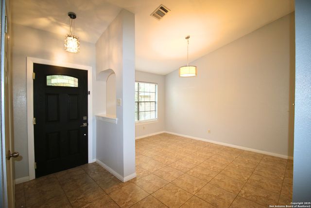9347 Laurel Grove, San Antonio, TX 78250