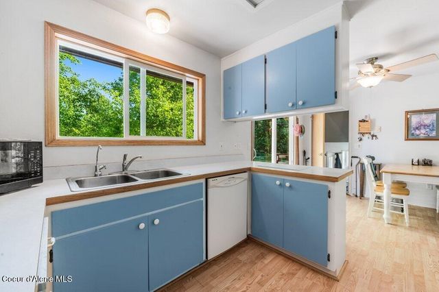 1495 Colburn Culver Rd, Sandpoint, ID 83864
