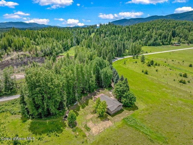1495 Colburn Culver Rd, Sandpoint, ID 83864