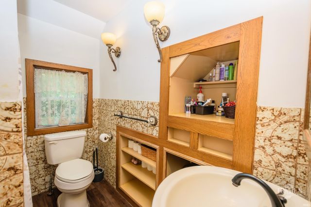 1510 S Walnut Street, Hartford City, IN 47348