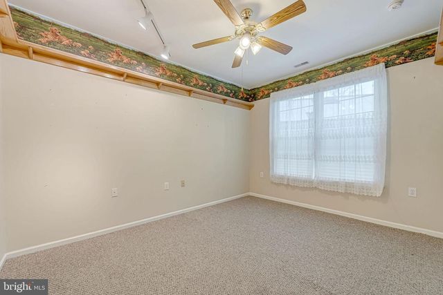 7 DUTCHESS CT, Southampton, NJ 08088