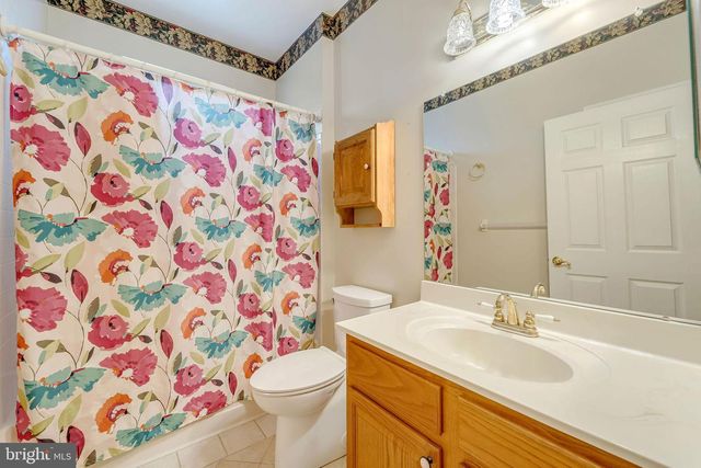 7 DUTCHESS CT, Southampton, NJ 08088