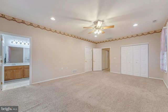 7 DUTCHESS CT, Southampton, NJ 08088