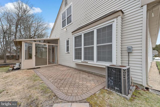 7 DUTCHESS CT, Southampton, NJ 08088