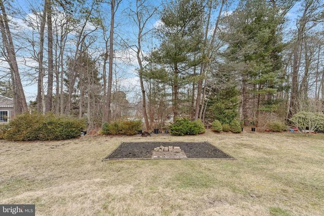 7 DUTCHESS CT, Southampton, NJ 08088