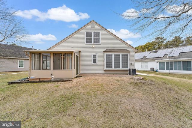 7 DUTCHESS CT, Southampton, NJ 08088