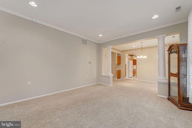 7 DUTCHESS CT, Southampton, NJ 08088