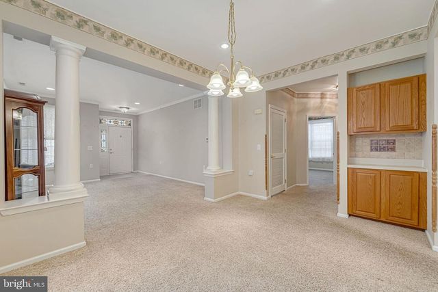 7 DUTCHESS CT, Southampton, NJ 08088