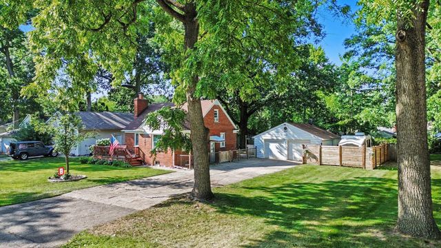 3620 Fort Drive, Waterford, MI 48328