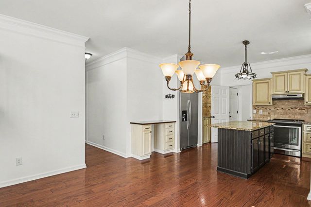 118 Cabin Branch Cir, Hendersonville, TN 37075
