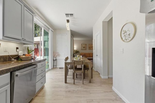 62 Thomas Avenue, Tracy, CA 95391