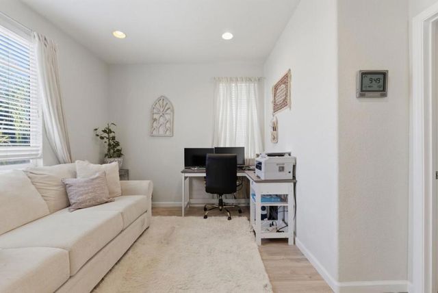 62 Thomas Avenue, Tracy, CA 95391