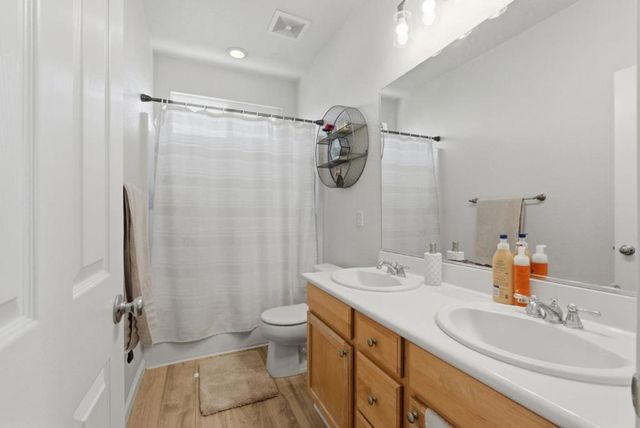 62 Thomas Avenue, Tracy, CA 95391