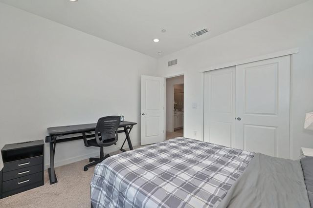 8118 Tino Way, Elk Grove, CA 95757
