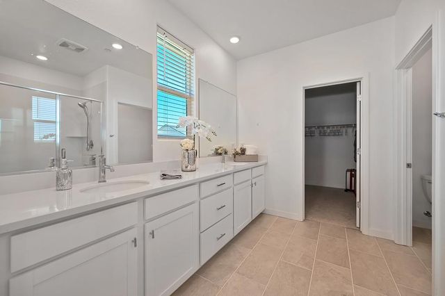 8118 Tino Way, Elk Grove, CA 95757
