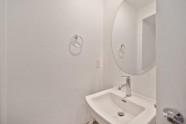 8118 Tino Way, Elk Grove, CA 95757