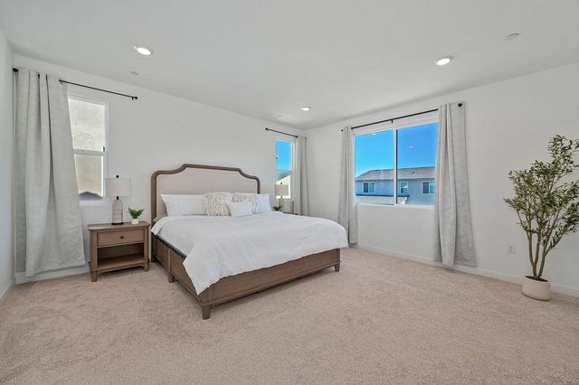 8118 Tino Way, Elk Grove, CA 95757