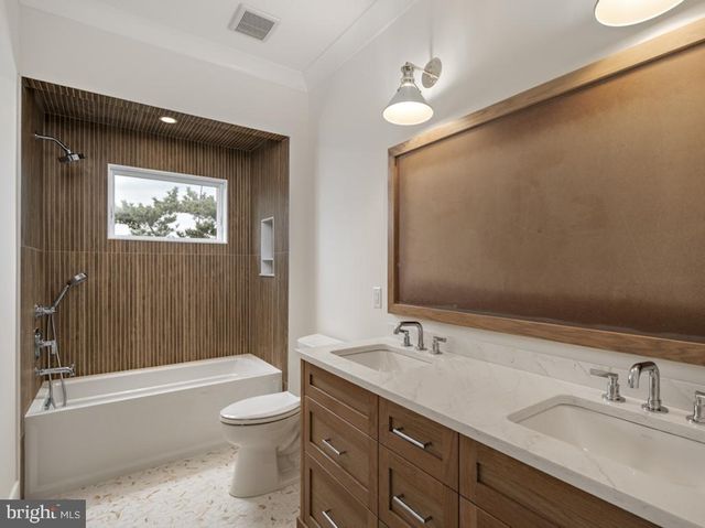 129-C LONG BEACH BLVD, Long Beach Township, NJ 08008