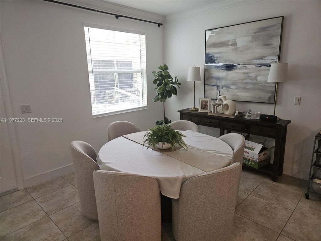 Image 12 of property listing at 3390 NW 125th Way 3390, Sunrise, FL 33323