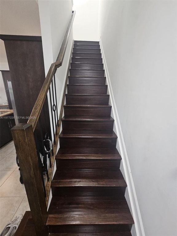 Image 17 of property listing at 3390 NW 125th Way 3390, Sunrise, FL 33323