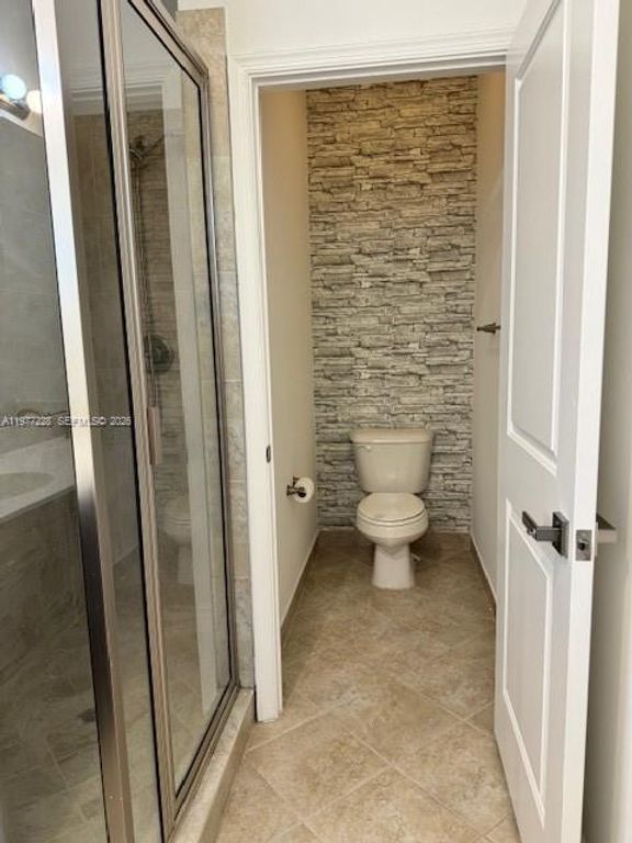 Image 26 of property listing at 3390 NW 125th Way 3390, Sunrise, FL 33323