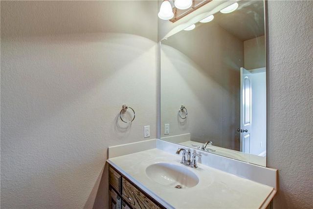 469 Canvas Court, Crowley, TX 76036