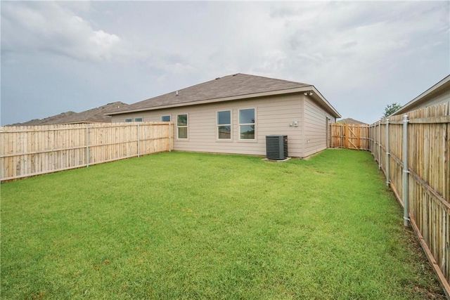 469 Canvas Court, Crowley, TX 76036
