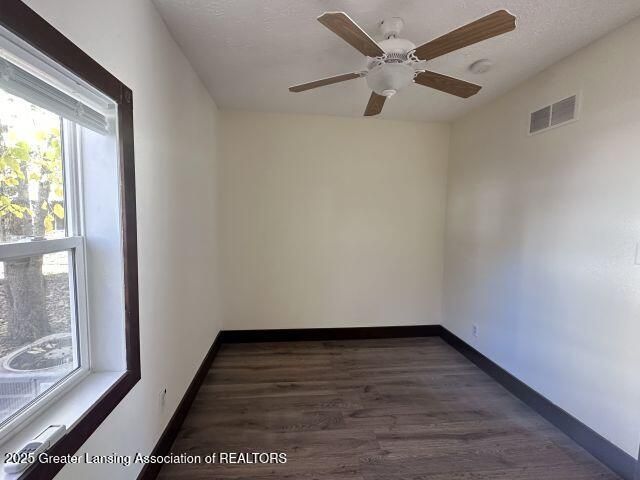 531 Torrance Court, Lansing, MI 48910