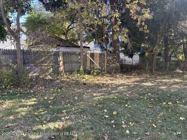 531 Torrance Court, Lansing, MI 48910