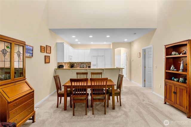 6936 Fairway Lane SE, Olympia, WA 98501