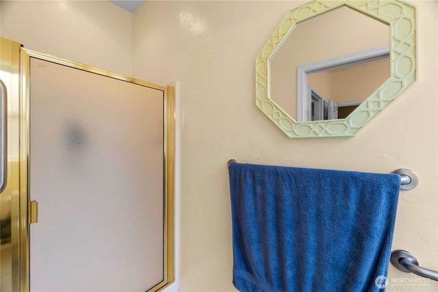 6936 Fairway Lane SE, Olympia, WA 98501