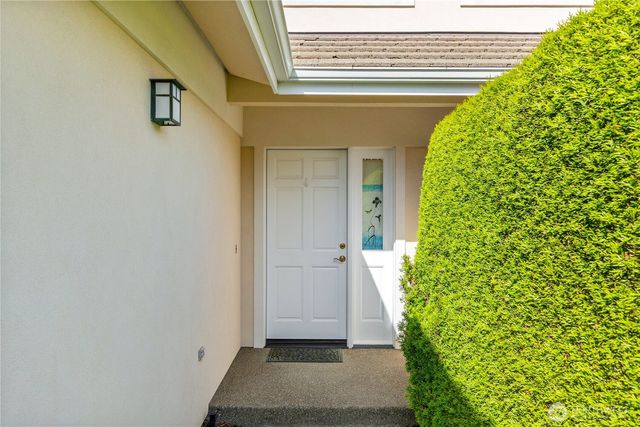 6936 Fairway Lane SE, Olympia, WA 98501
