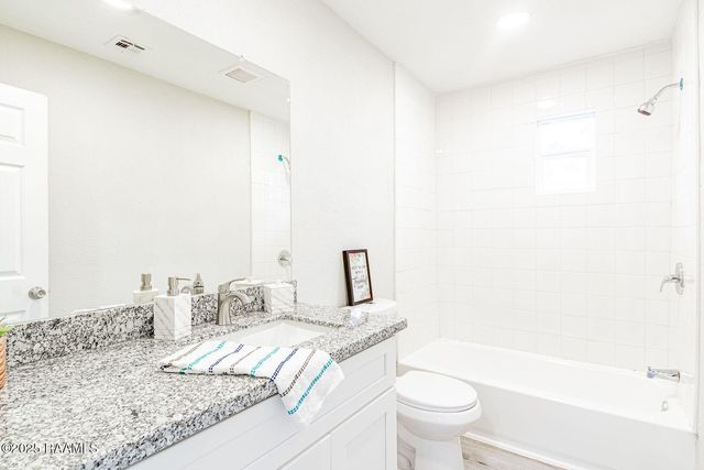 633 Courville Street, Breaux Bridge, LA 70517