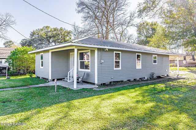 633 Courville Street, Breaux Bridge, LA 70517