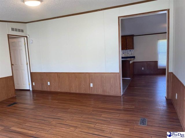 2663 Dove Trail Rd, Darlington, SC 29540