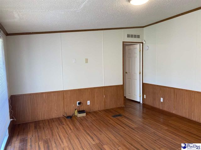 2663 Dove Trail Rd, Darlington, SC 29540