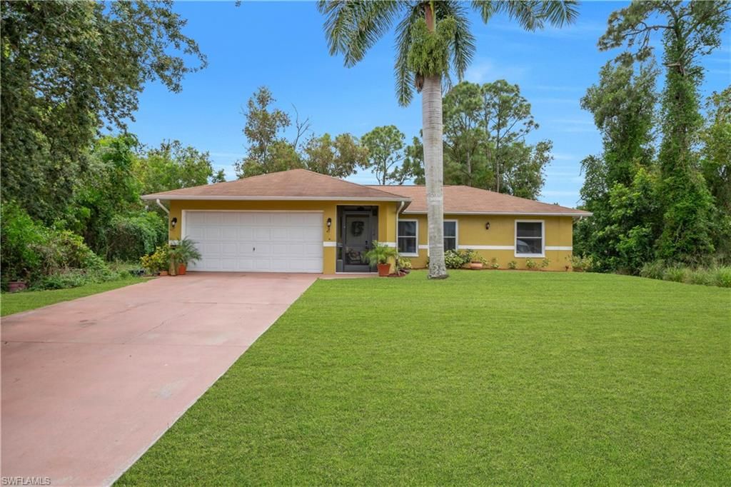 8434 Butternut RD, FORT MYERS, FL 33967 — photo 2