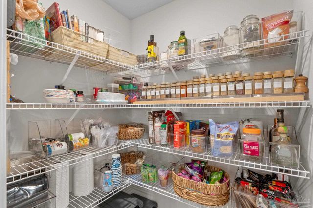 3854 James Stovall St, Pensacola, FL 32526