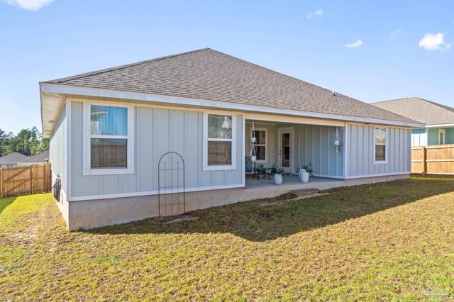 3854 James Stovall St, Pensacola, FL 32526