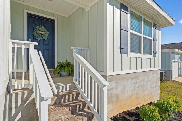 3854 James Stovall St, Pensacola, FL 32526