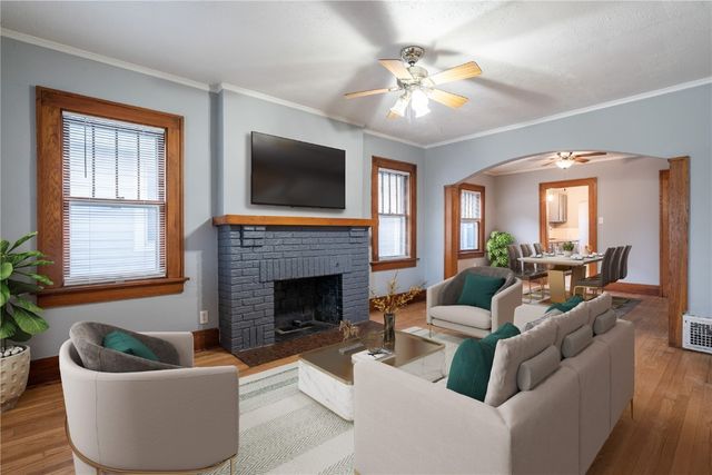 419 33rd Street NE, Cedar Rapids, IA 52402