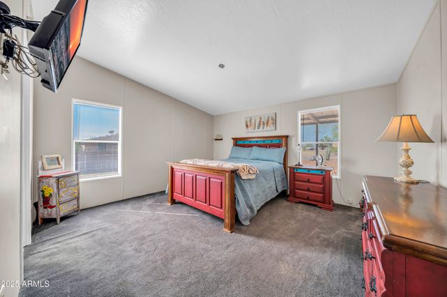 21024 W MONTGOMERY Road, Wittmann, AZ 85361