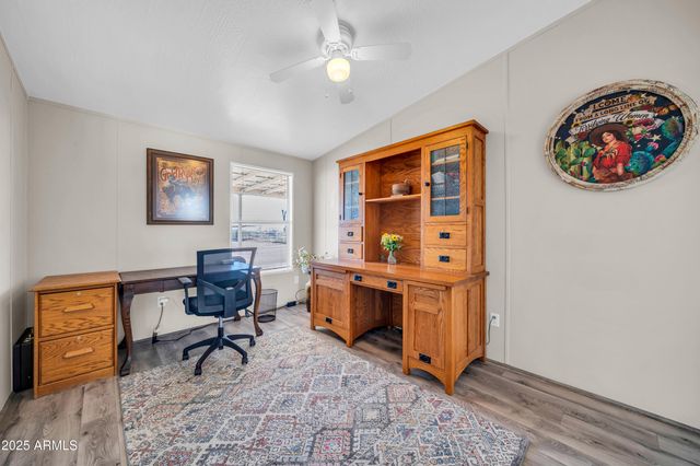 21024 W MONTGOMERY Road, Wittmann, AZ 85361