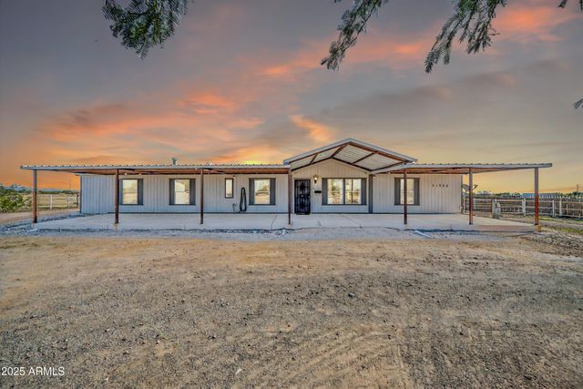 21024 W MONTGOMERY Road, Wittmann, AZ 85361