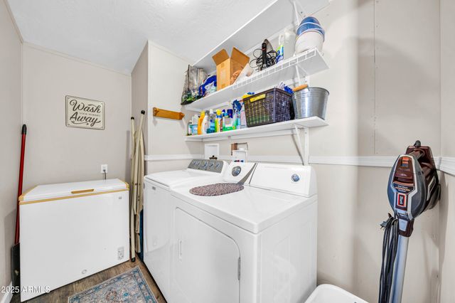 21024 W MONTGOMERY Road, Wittmann, AZ 85361