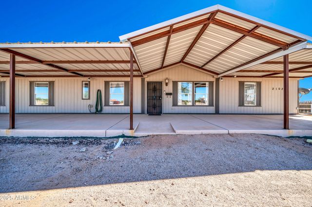 21024 W MONTGOMERY Road, Wittmann, AZ 85361